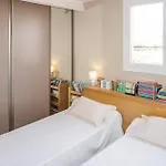 Amazing In With Wifi Holiday home