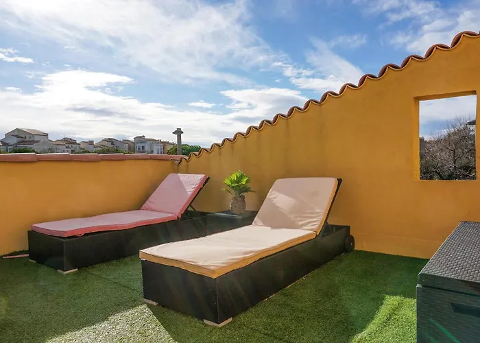 Semesterbostad Lovely In With Wifi